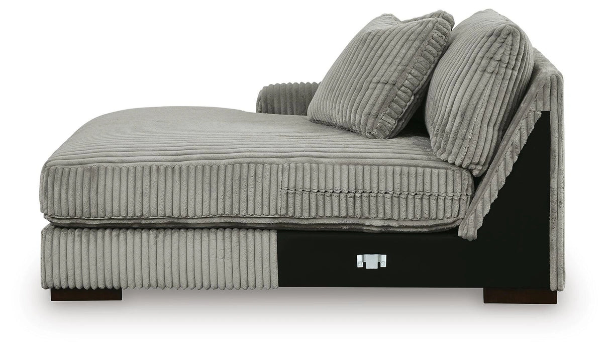 Lindyn Sectional with Double Chaise